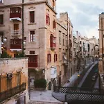 Stunning Traditional Palazzo In By 360 Estates Floriana