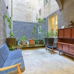 Apartamento Stunning Traditional Palazzo In By 360 Estates