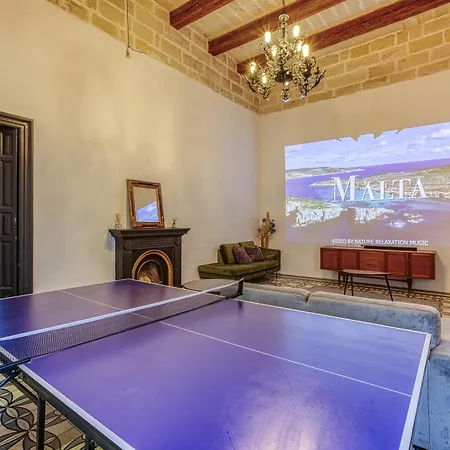 Stunning Traditional Palazzo In By 360 Estates Apartament Floriana