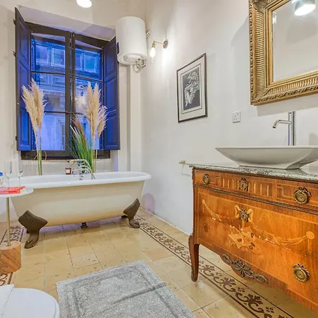 Stunning Traditional Palazzo In By 360 Estates Il-Furjana