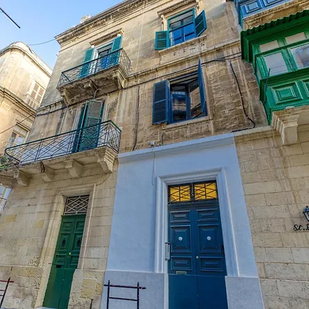 Stunning Traditional Palazzo In By 360 Estates Apartmán