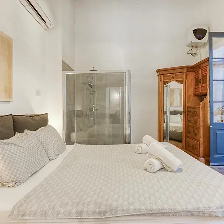 Stunning Traditional Palazzo In By 360 Estates * Floriana