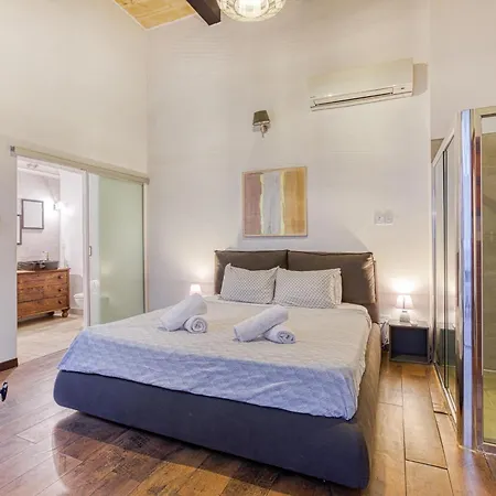 Stunning Traditional Palazzo In By 360 Estates Floriana