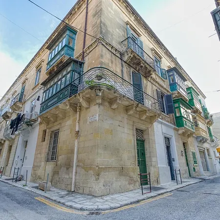 Stunning Traditional Palazzo In By 360 Estates Floriana