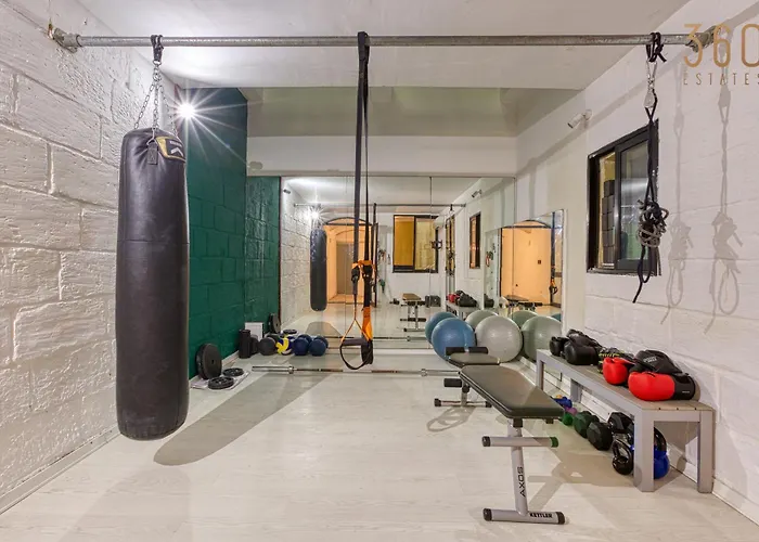 Stunning Traditional Palazzo In By 360 Estates Floriana