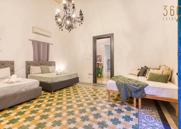 Stunning Traditional Palazzo In By 360 Estates *