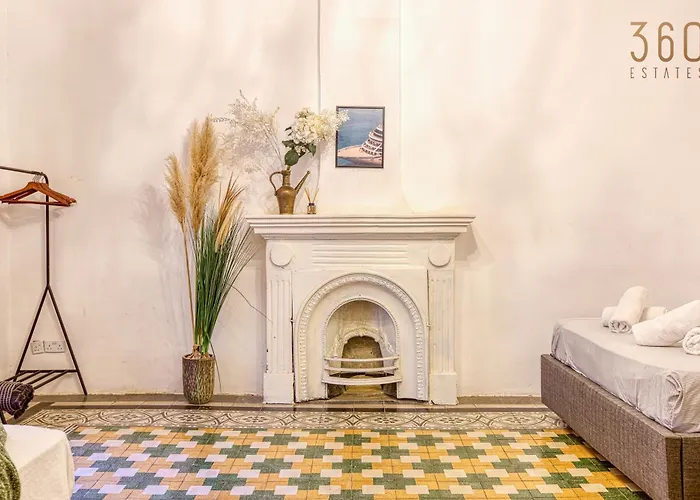 Stunning Traditional Palazzo In By 360 Estates