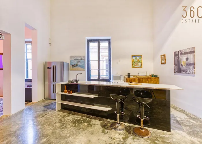 Appartamento Stunning Traditional Palazzo In By 360 Estates *