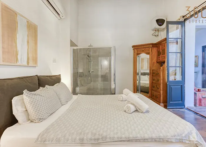 Stunning Traditional Palazzo In By 360 Estates * Floriana